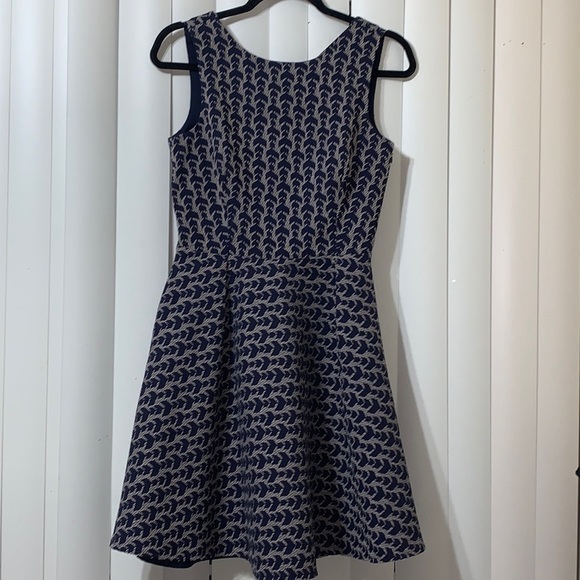Zara Flared Dress‎ - Picture 1 of 9